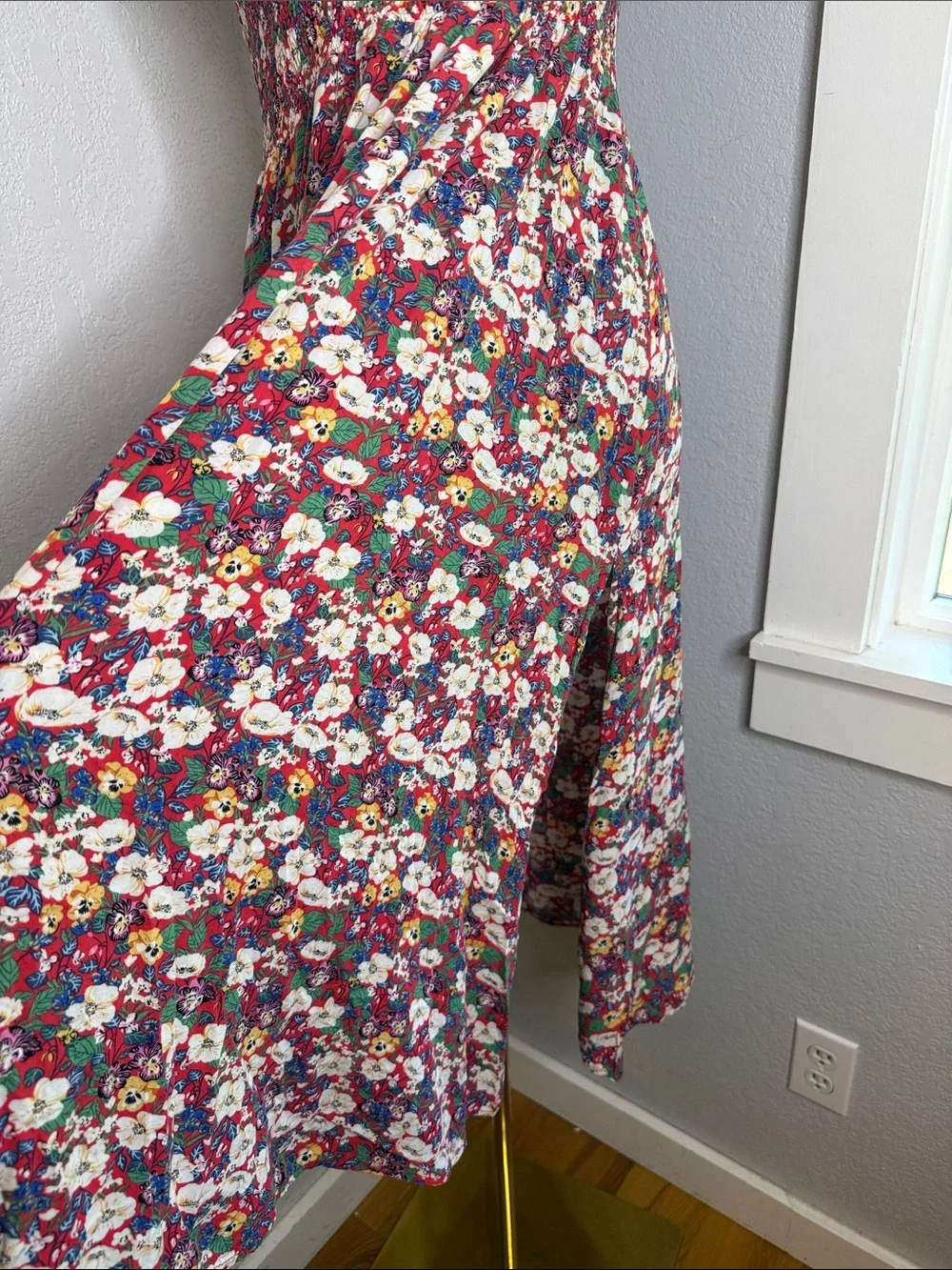 Natural Life Floral Smocked Dress Ruffle Straps Red Rayon Size Med Cottagecore - Picture 3 of 5